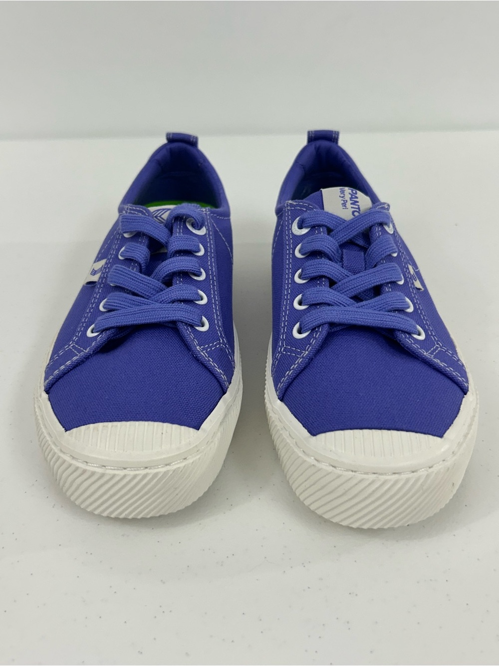 Cariuma Oca Low Pantone Very Peri Low-Top Canvas Sneaker Size 8 NEW - Picture 2 of 10